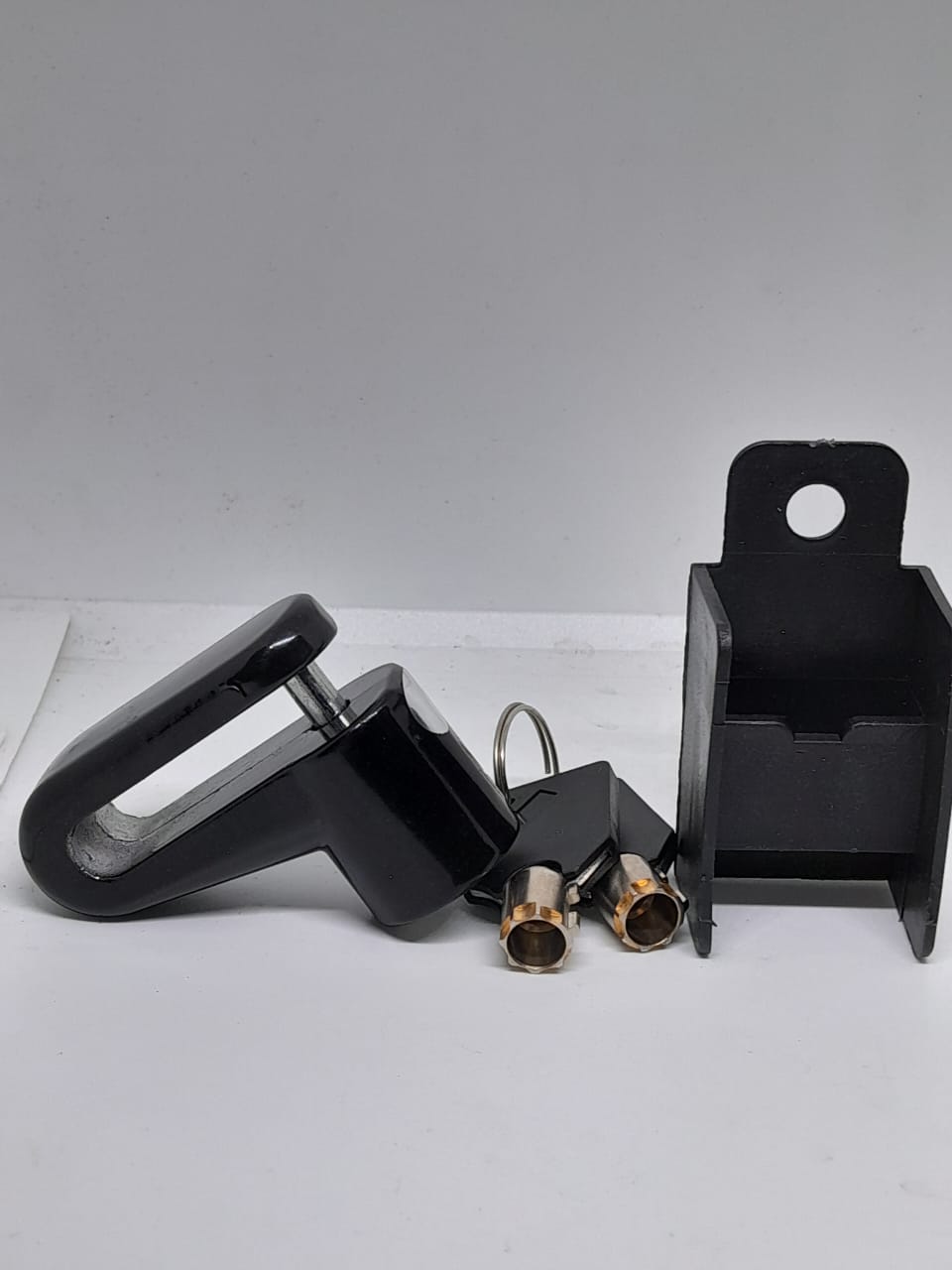 Disc Brake Rotor Lock