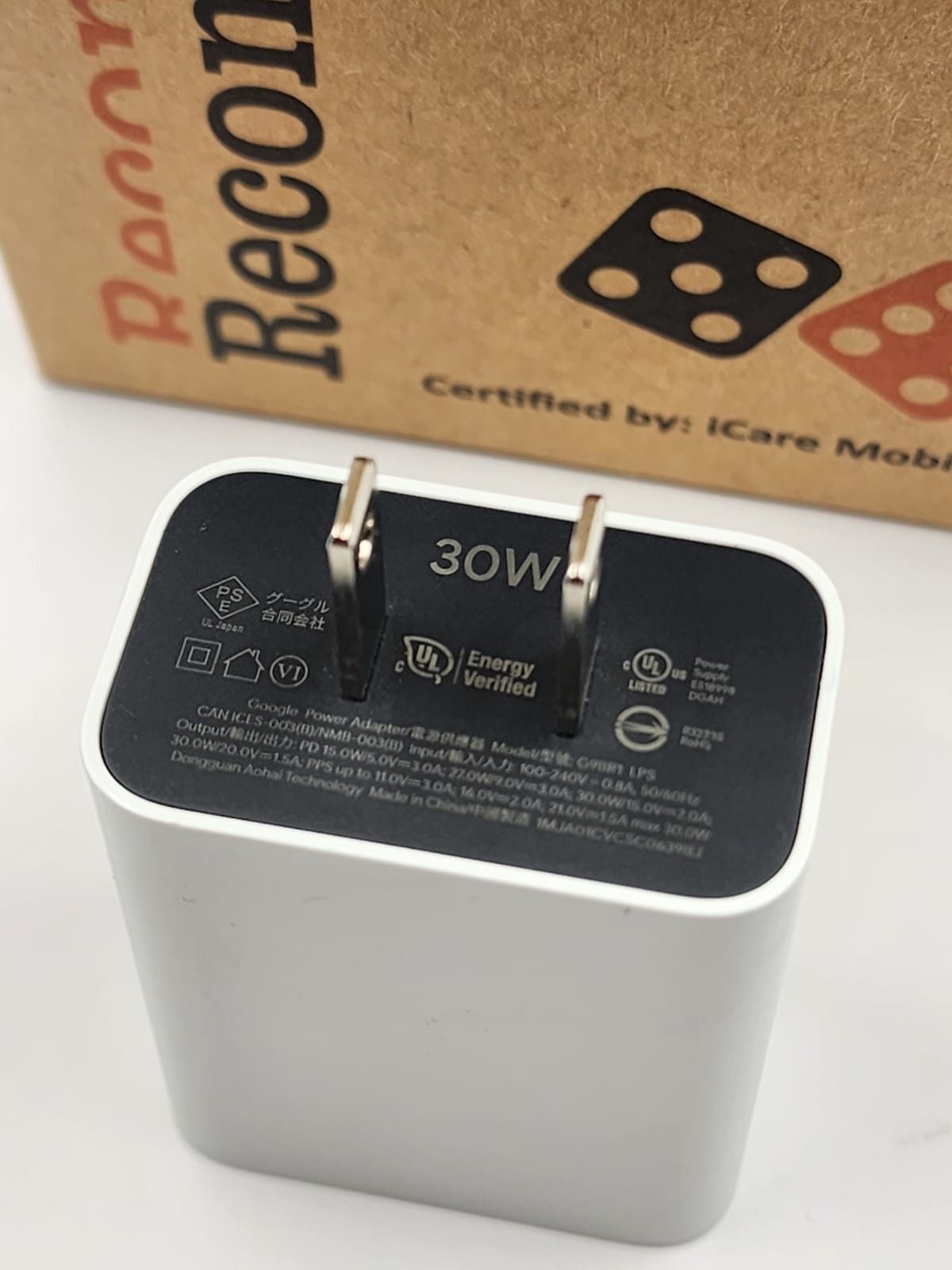 iCare Gadgets "Recommended" 30W Power Adapter for Lightning & Type-C Fast Charging