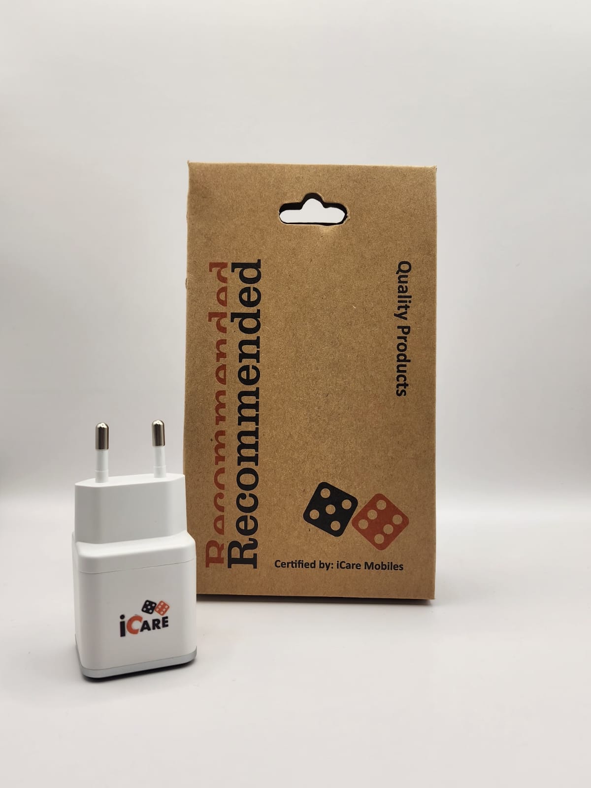 iCare Gadgets "Recommended" 30W PD Fast Charger with LED Status Display